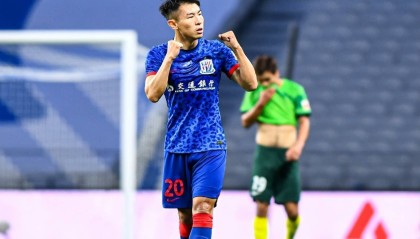 官方网站-意外！于汉超和穆斯卡特首次公开同框亮相，引发申花球迷热议